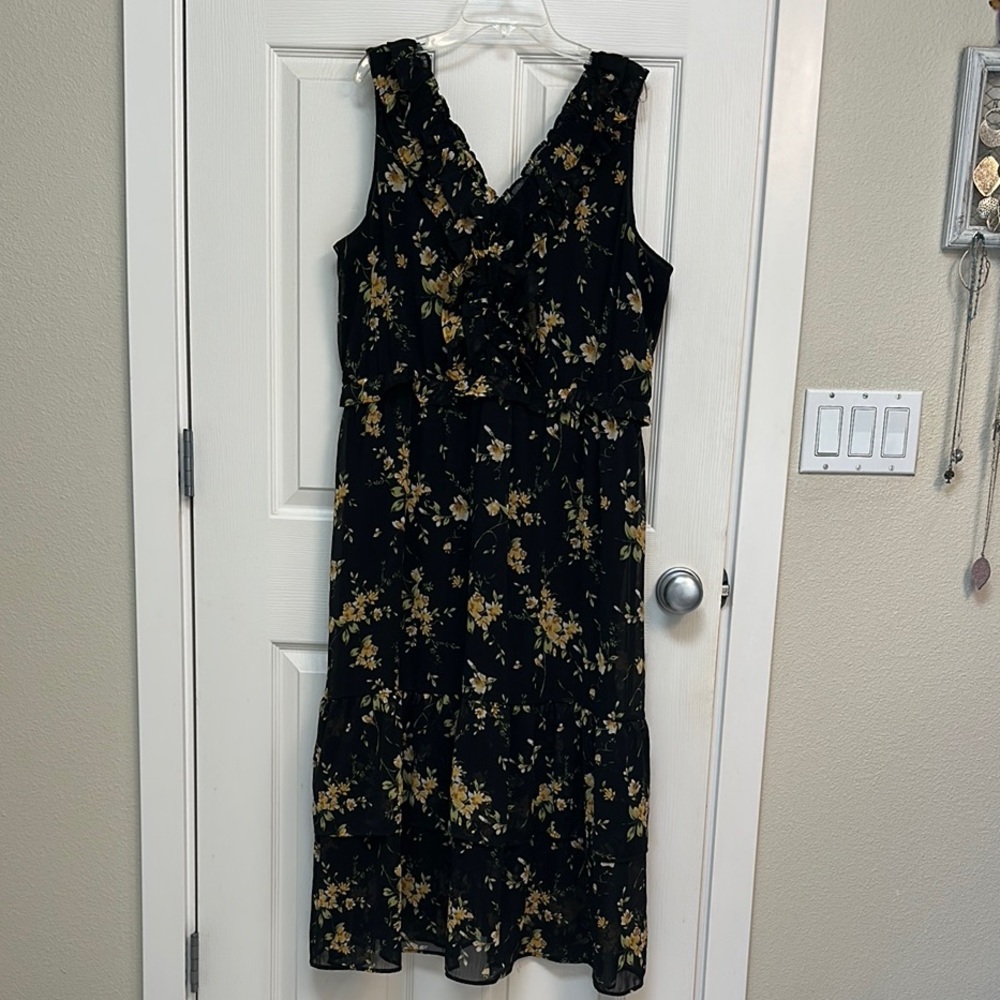 Maurices Black and Gold Sheath Dress Sleeveless V-Neck Midi